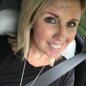 Meet your Posher, Sharon